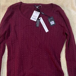 Marsh Landing Women's Burgundy Cable Knit Sweater